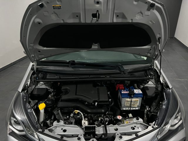 TOYOTA Yaris usata, con USB