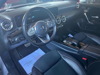 MERCEDES-BENZ A 180 usata, con Touch screen