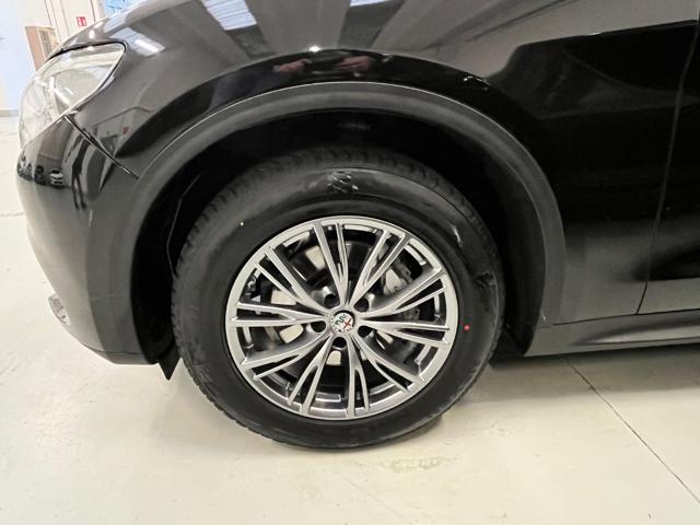 ALFA ROMEO Stelvio usata, con Cerchi in lega