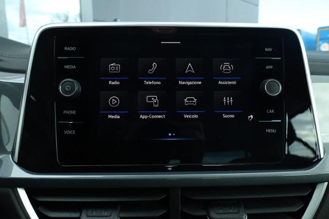 VOLKSWAGEN T-Roc usata, con Controllo elettronico della corsia