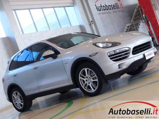 PORSCHE Cayenne usata, con Sensori di parcheggio posteriori