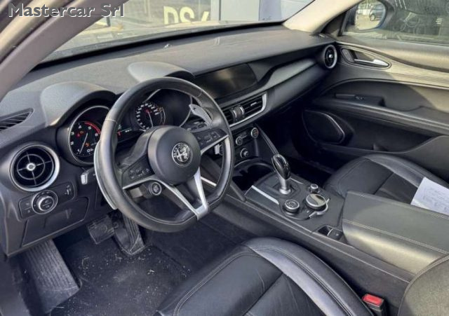 ALFA ROMEO Stelvio usata, con USB