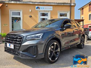 AUDI Q2 35 TFSI S tronic Identity Black
