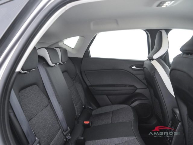 RENAULT Captur usata 10