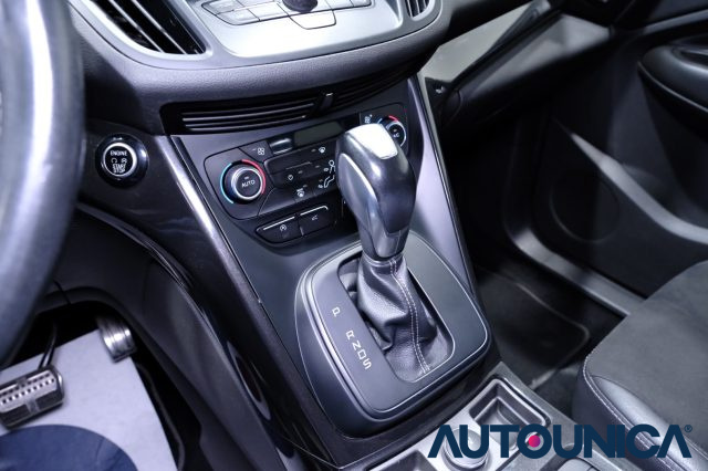 FORD Kuga usata, con Sensori di parcheggio posteriori