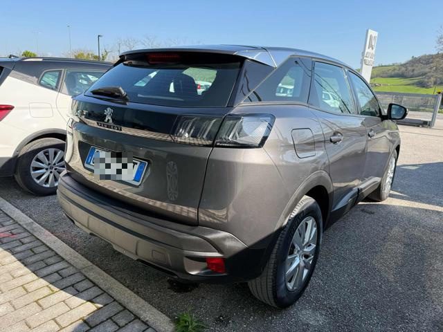 PEUGEOT 3008 usata, con Sistema di navigazione