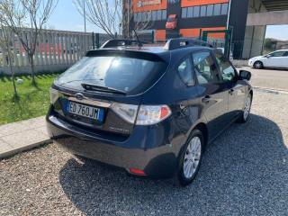 SUBARU Impreza usata, con Autoradio