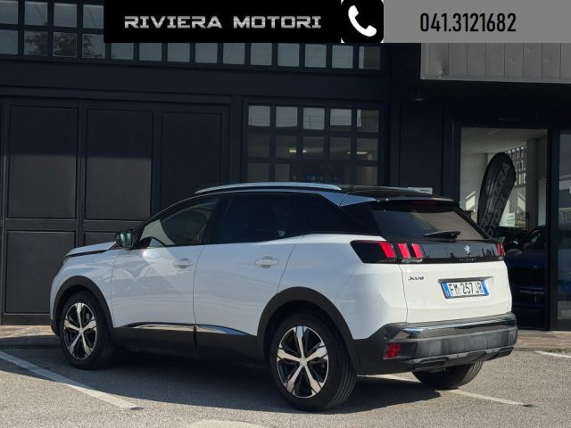PEUGEOT 3008 usata, con Fendinebbia