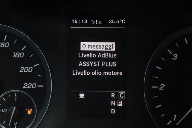 MERCEDES-BENZ Vito usata, con USB