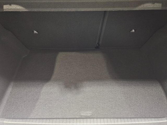 PEUGEOT 208 usata, con Lettore CD