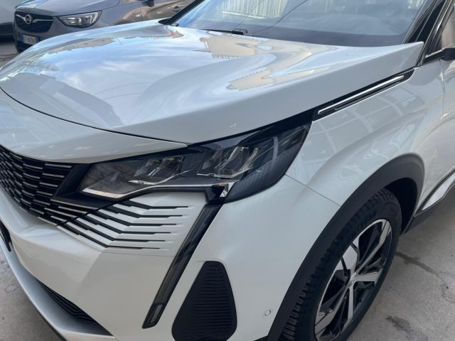 PEUGEOT 3008 usata, con Sedile posteriore sdoppiato
