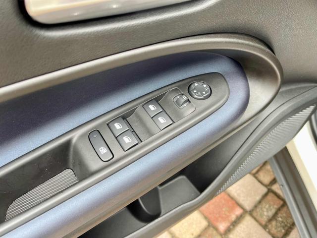 ALFA ROMEO Junior usata, con Volante multifunzione