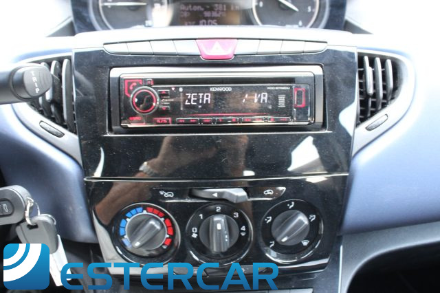 LANCIA Ypsilon usata, con Boardcomputer