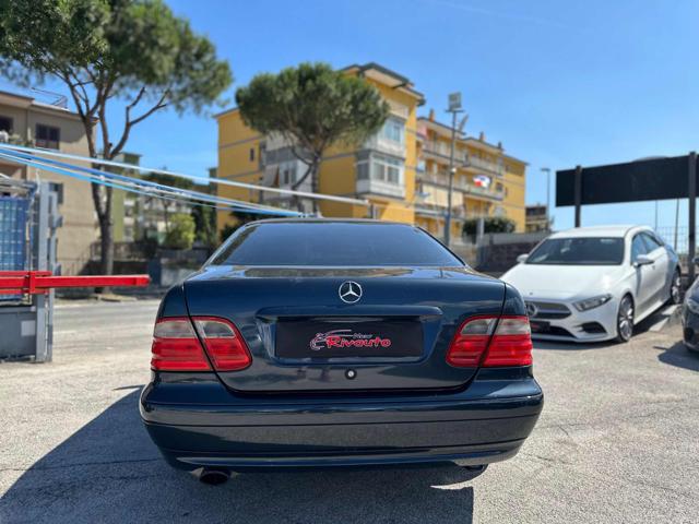 MERCEDES-BENZ CLK 200 usata, con Autoradio