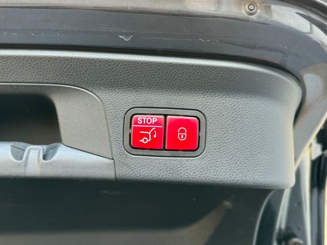 MERCEDES-BENZ GLC 220 usata 25