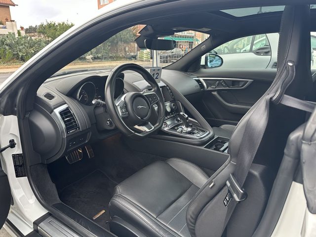 JAGUAR F-Type usata, con Immobilizzatore elettronico