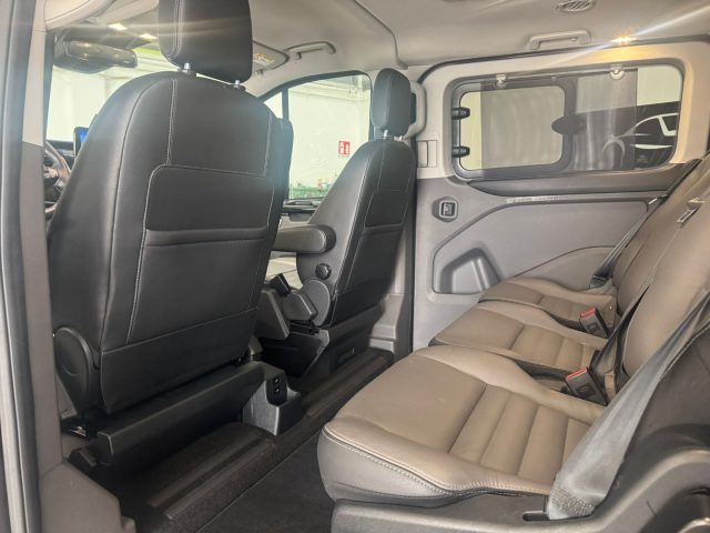 FORD Tourneo Custom usata, con Controllo automatico clima