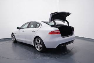 JAGUAR XE usata 38