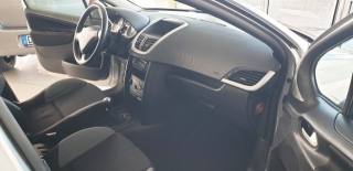 PEUGEOT 207 usata, con Controllo trazione