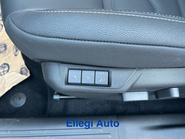 JEEP Avenger usata, con Autoradio digitale