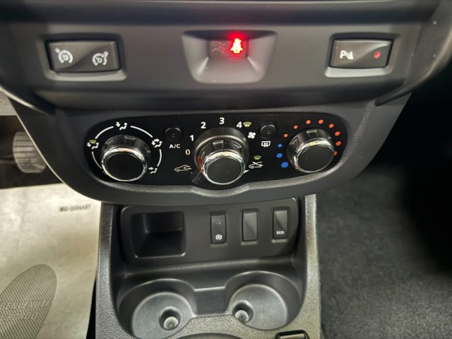 DACIA Duster usata, con Bluetooth