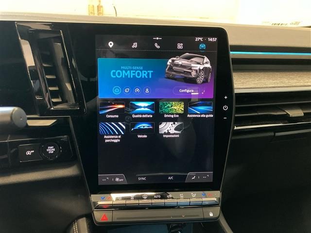 RENAULT Austral usata, con Sensori di parcheggio posteriori