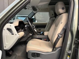 LAND ROVER Defender usata, con Autoradio