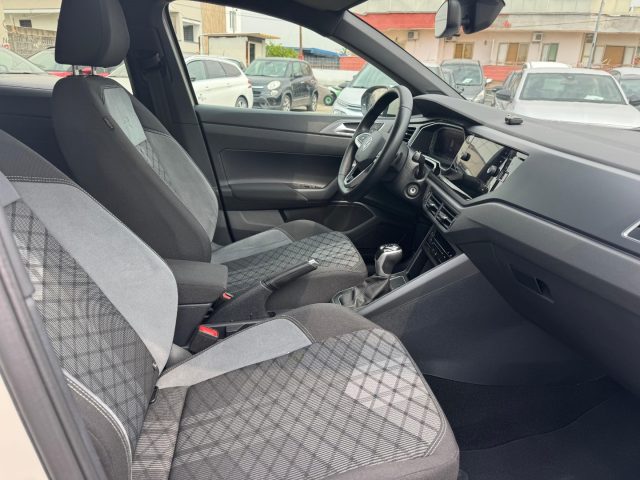 VOLKSWAGEN Taigo usata, con Fari Xenon