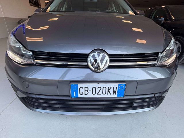 VOLKSWAGEN Golf usata, con Alzacristalli elettrici