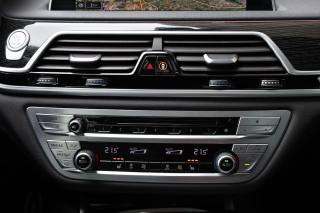 BMW 730 usata, con Touch screen