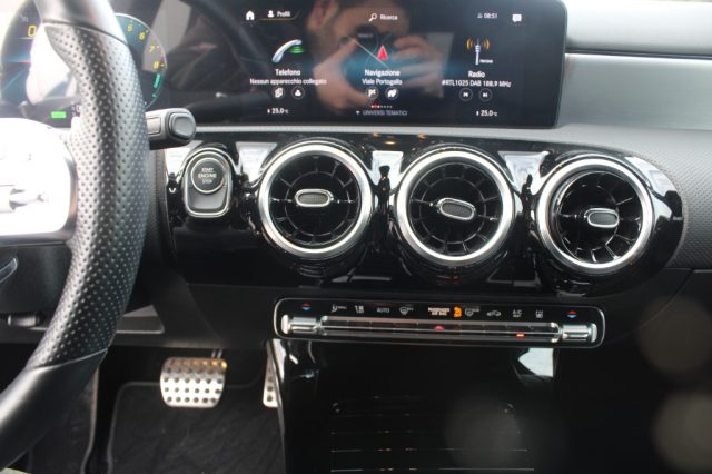 MERCEDES-BENZ A 250 usata, con Sedili sportivi