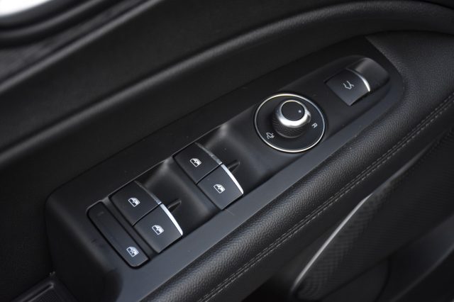 ALFA ROMEO Stelvio usata, con Park Distance Control