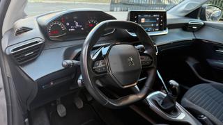 PEUGEOT 208 usata, con Sedile posteriore sdoppiato