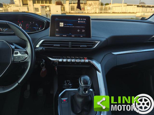 PEUGEOT 3008 usata, con Sistema di navigazione