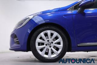 RENAULT Clio usata, con Park Distance Control