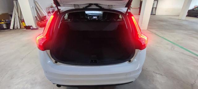 VOLVO V60 usata, con Alzacristalli elettrici