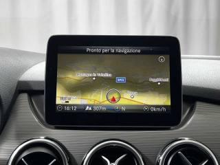 MERCEDES-BENZ B 200 usata, con Specchietti laterali elettrici