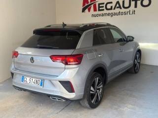 VOLKSWAGEN T-Roc usata, con Autoradio