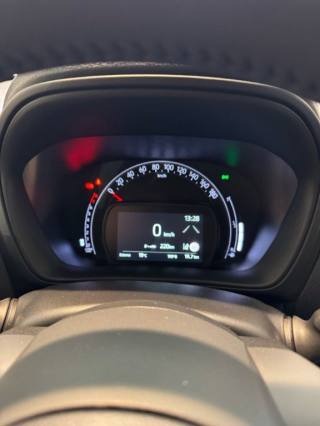 TOYOTA Aygo X usata, con Autoradio digitale