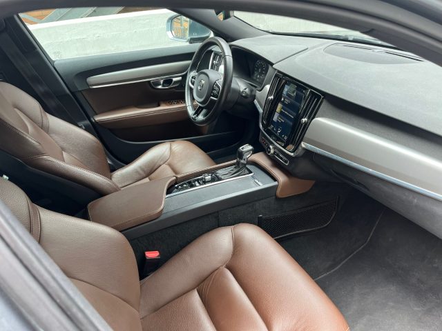 VOLVO V90 usata, con Chiusura centralizzata