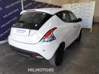 LANCIA Ypsilon usata, con ESP