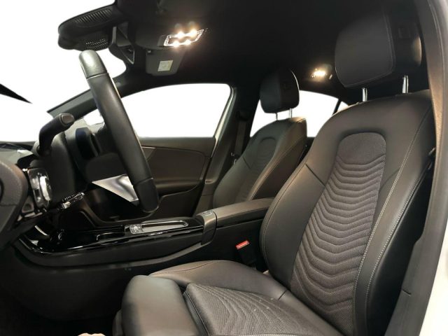 MERCEDES-BENZ A 250 usata, con Cronologia tagliandi