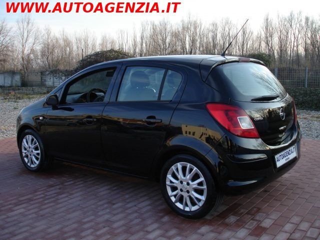 OPEL Corsa usata 3