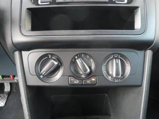 VOLKSWAGEN Polo usata, con Sensori di parcheggio posteriori