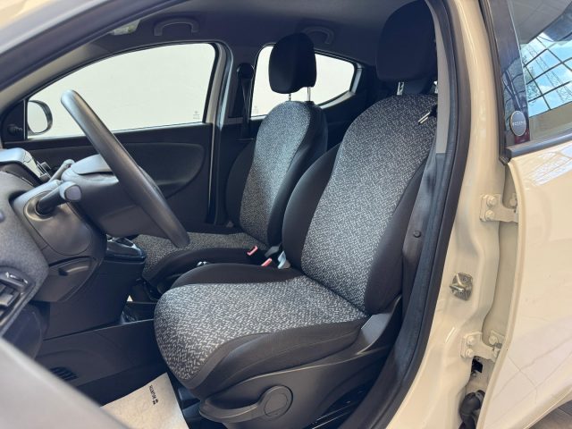 LANCIA Ypsilon usata, con Servosterzo