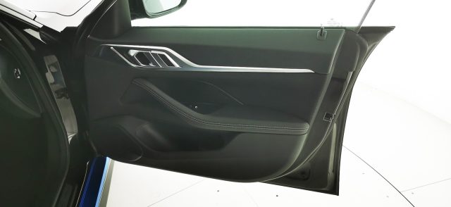 BMW i4 usata, con Fari full-led