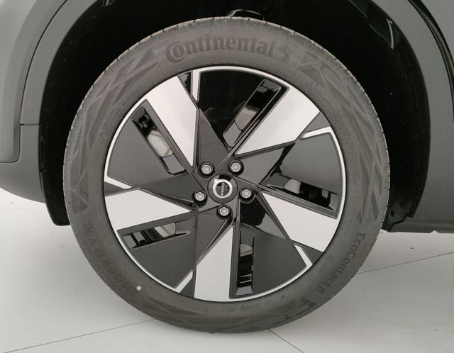 VOLVO C40 usata, con Cerchi in lega