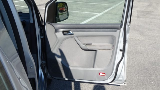 VOLKSWAGEN Caddy usata 50