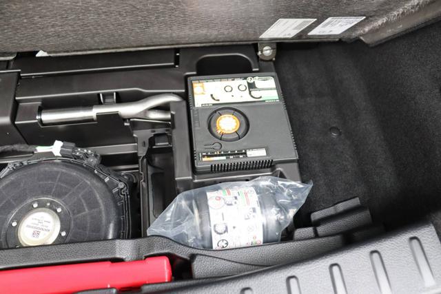 MERCEDES-BENZ GLA 250 usata, con Park Distance Control