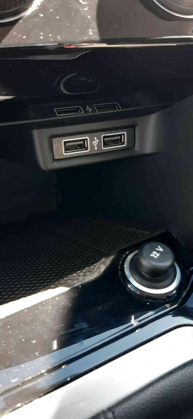 VOLKSWAGEN T-Roc usata 29